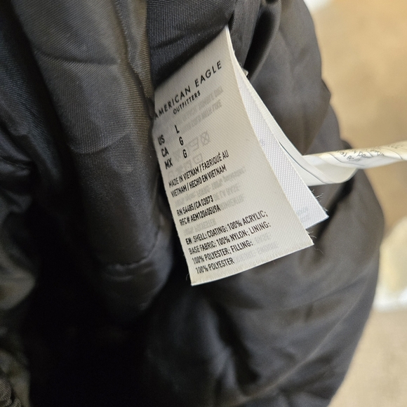 American Eagle Retro Colorblock Striped Puffer Coat Size Large Pink Blue Black - Picture 8 of 8